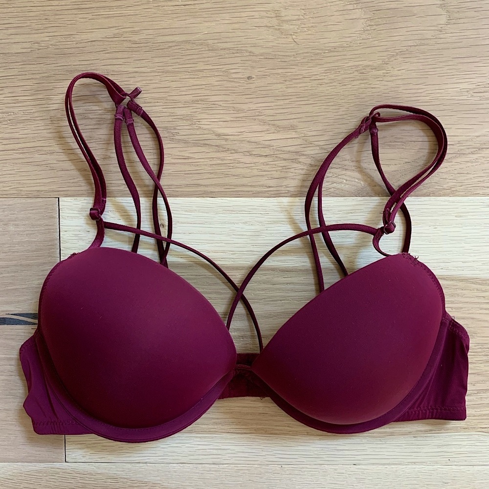 FOREVER 21 Dark Red Strappy Detail Bra